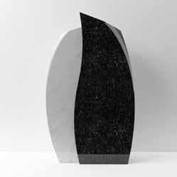 Single monument